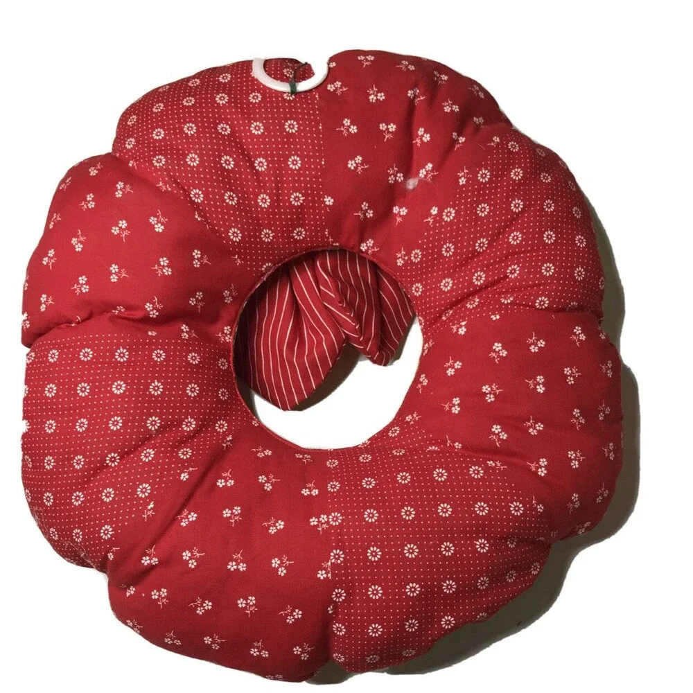 Set Of 2 Vintage Handmade Christmas Stuffed Fabric Wreaths Handmade Decor 16”
